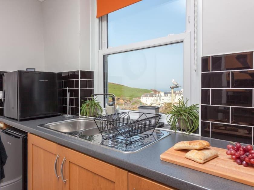 2Thevilla - Great Views, 3 Bedrooms, Parking, Central Location 일프러컴 외부 사진